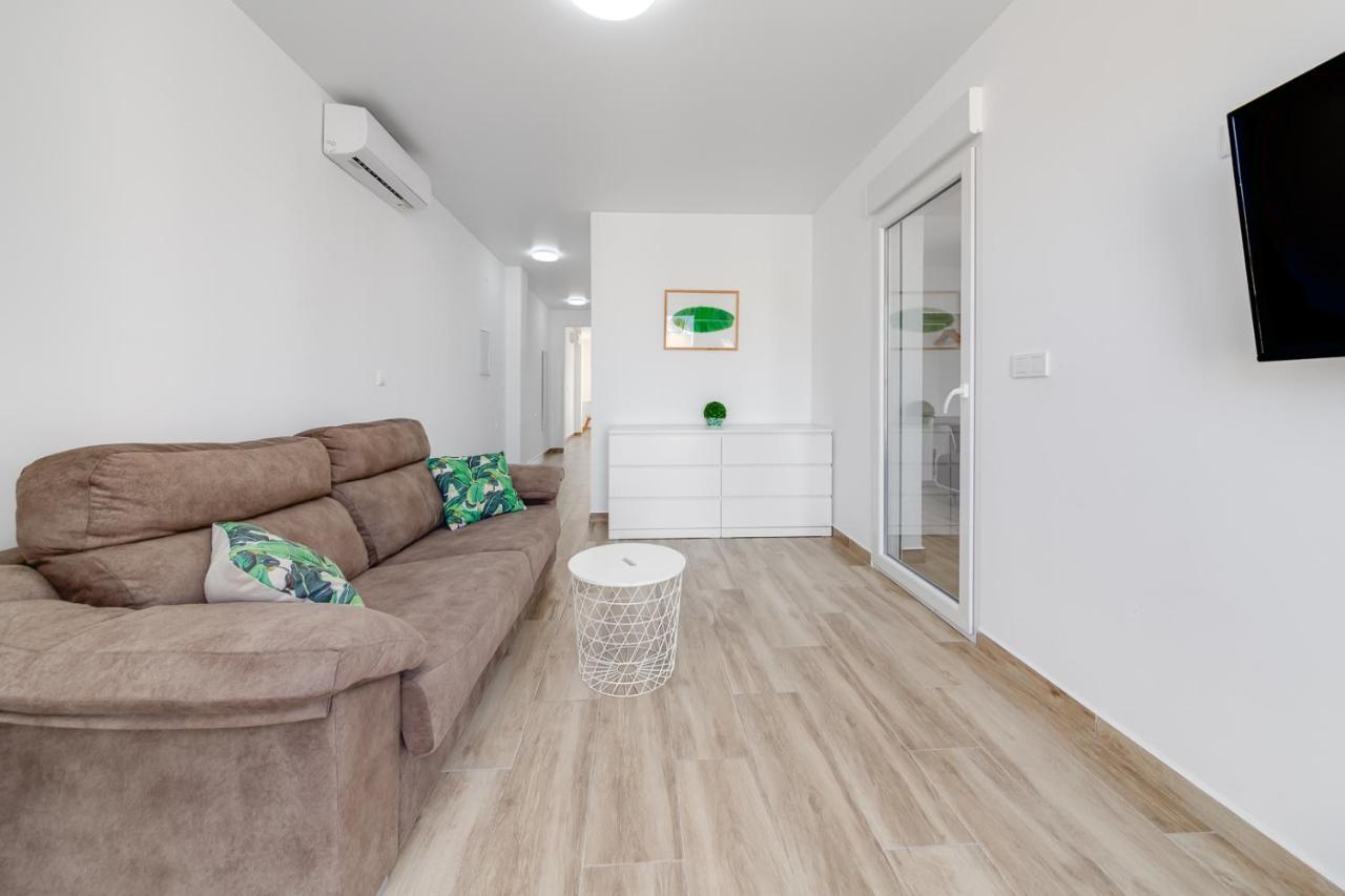 Apartments Cura Beach تورّيفيِخا المظهر الخارجي الصورة